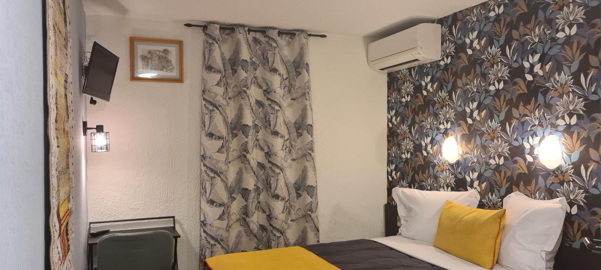 Hotel L'Etoile Aeroport - A61 Carcassonne Buitenkant foto